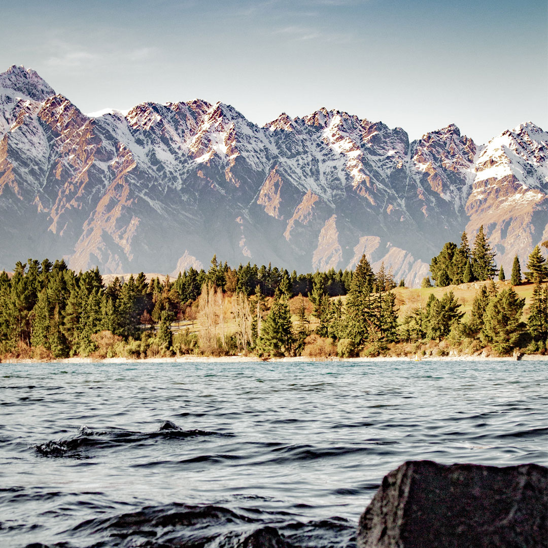 Queenstown-mountains